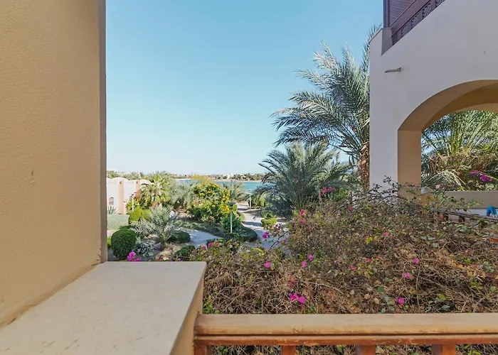 Lagoon Oasis, Italian Compound El Gouna *
